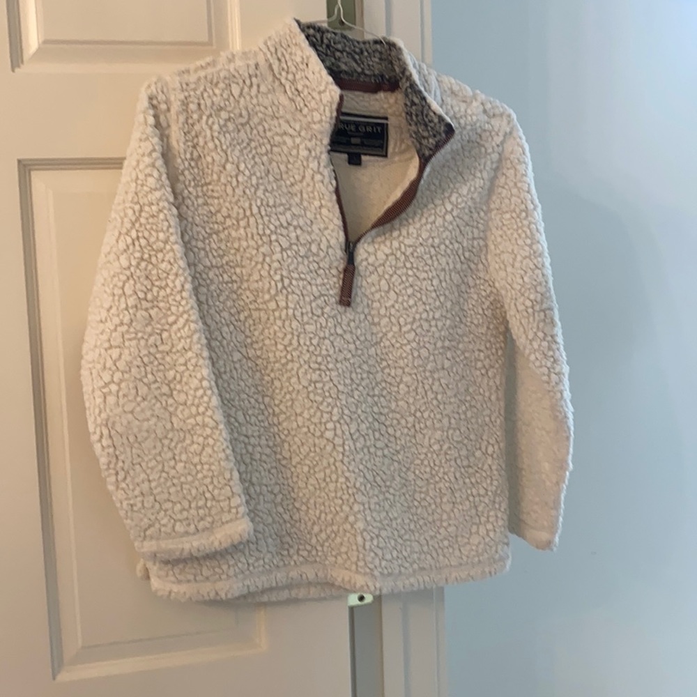 True grits pullover youth size Large. Cream and brown